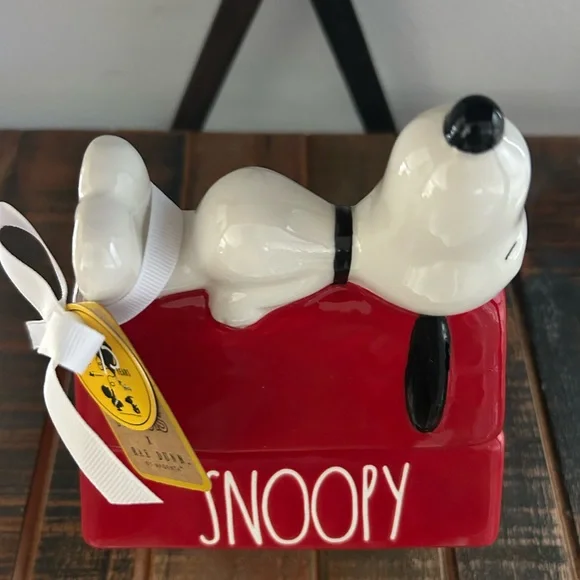 Rae Dunn Peanuts Snoopy Ceramic Dog House Canister 2025 75th Anniversary NEW - Picture 2 of 9